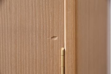 中古　国産　広島・府中家具　衣装盆付き　収納力抜群!上品な佇まいが魅力の総桐箪笥(並厚、和タンス、衣装箪笥、着物箪笥、桐たんす)(R-050353)