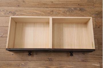 中古　美品　北海道民芸家具　HM114K　飾り棚にもおすすめ!上品な雰囲気の本箱(ブックケース、キャビネット、飾り棚、収納棚)(定価約25万7千円)(R-050360)