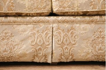 中古　美品　DREXEL HERITAGE(ドレクセルヘリテイジ)　上質な空間づくりにおすすめ!エレガントな佇まいが魅力の2.5人掛けワイドソファ(2Pソファ、2人掛け、二人掛け、3人掛け、三人掛け、3P)(定価約120万円)(R-050363)