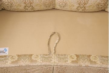 中古　美品　DREXEL HERITAGE(ドレクセルヘリテイジ)　上質な空間づくりにおすすめ!エレガントな佇まいが魅力の2.5人掛けワイドソファ(2Pソファ、2人掛け、二人掛け、3人掛け、三人掛け、3P)(定価約120万円)(R-050363)