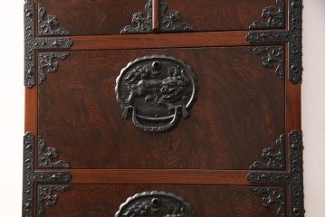 中古　美品　民芸家具　駿河民芸　縦長箪笥(チェスト、サイドチェスト、引き出し)(R-050371)
