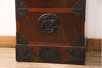 中古　美品　民芸家具　駿河民芸　縦長箪笥(チェスト、サイドチェスト、引き出し)(R-050371)