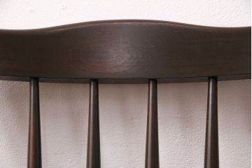 中古　北海道民芸家具　シンプルなデザインが取り入れやすいダイニングチェア(ウィンザーチェア、板座チェア、椅子、ウインザーチェア)(R-050374)