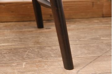 中古　北海道民芸家具　シンプルなデザインが取り入れやすいダイニングチェア(ウィンザーチェア、板座チェア、椅子、ウインザーチェア)(R-050374)