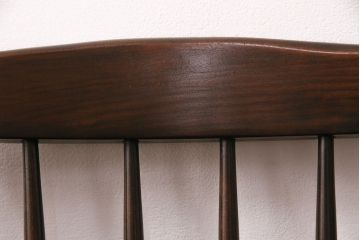 中古　北海道民芸家具　シンプルなデザインが取り入れやすいダイニングチェア(ウィンザーチェア、板座チェア、椅子、ウインザーチェア)(R-050375)