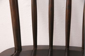 中古　北海道民芸家具　シンプルなデザインが取り入れやすいダイニングチェア(ウィンザーチェア、板座チェア、椅子、ウインザーチェア)(R-050375)