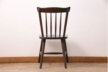 中古　北海道民芸家具　シンプルなデザインが取り入れやすいダイニングチェア(ウィンザーチェア、板座チェア、椅子、ウインザーチェア)(R-050375)