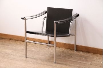 中古　Cassina(カッシーナ)　ル・コルビュジエ　LC1スリングチェア(アームチェア、椅子)(定価約44万円)(R-050377)