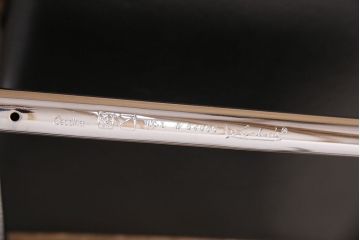 中古　Cassina(カッシーナ)　ル・コルビュジエ　LC1スリングチェア(アームチェア、椅子)(定価約44万円)(R-050377)