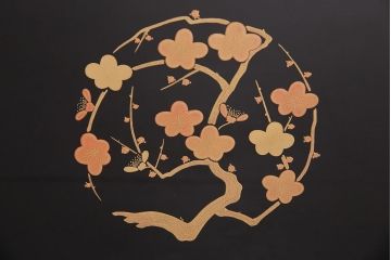 中古　美品　輪島塗り　草花の絵が上品に施された座卓(ローテーブル)(R-050378)