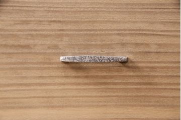 中古　美品　伝統工芸士・石川鬼千作　衣装盆付き・かくし付き　品の良さを感じさせる加茂総桐箪笥(並厚、四方丸)(総桐たんす、総桐箪笥、和タンス、衣装箪笥、着物箪笥)(R-050381)