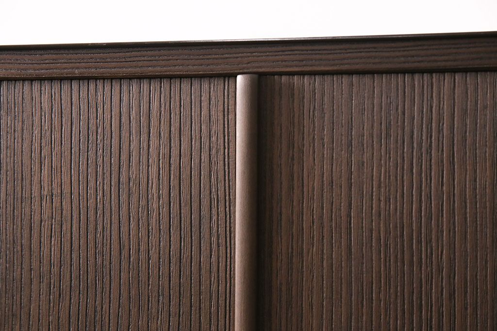 中古　美品　伝統工芸士・石川鬼千作　衣装盆付き・かくし付き　品の良さを感じさせる加茂総桐箪笥(並厚、四方丸)(総桐たんす、総桐箪笥、和タンス、衣装箪笥、着物箪笥)(R-050381)