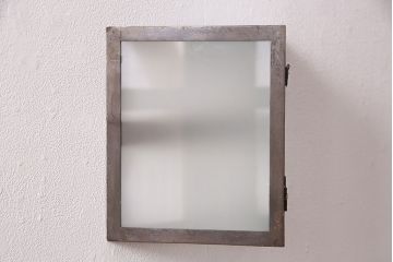 アンティーク雑貨　DIYを楽しめる!シンプルなデザインが取り入れやすい壁掛け照明カバー(ウォールランプカバー)(R-050387)
