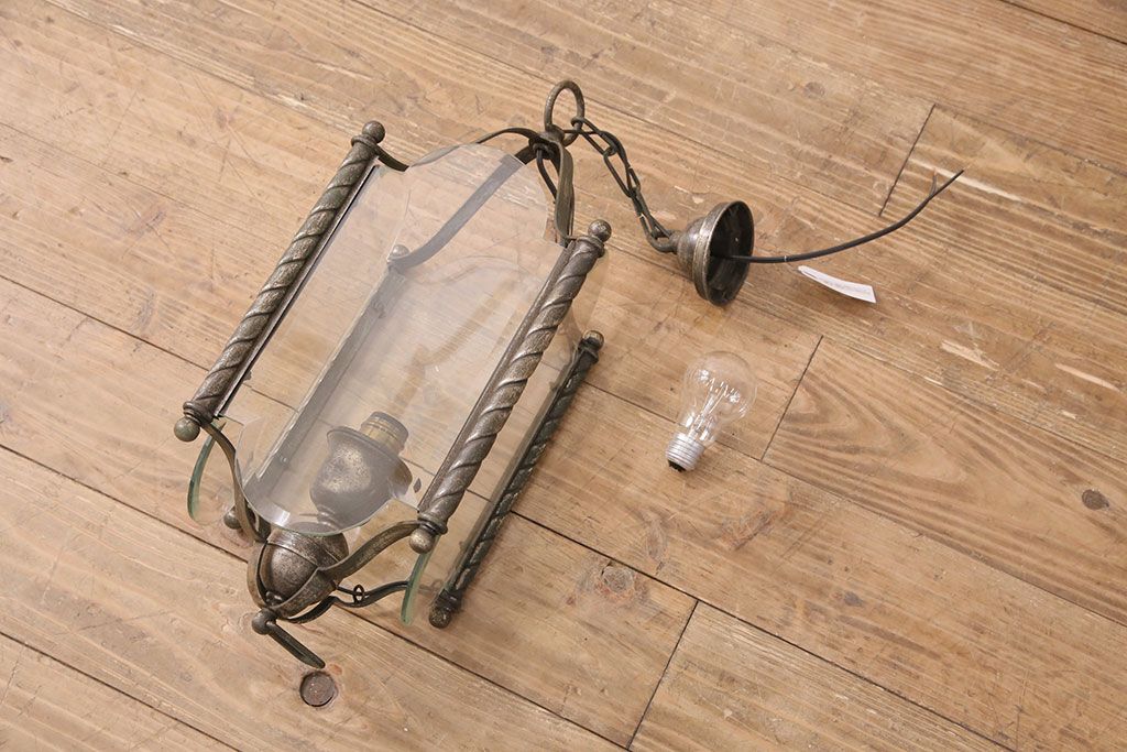 アンティーク照明　和製アンティーク　4面ガラス製の希少なデザインが魅力的な吊り下げ照明(天井照明、ペンダントライト)(R-050392)