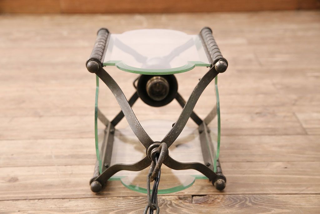 アンティーク照明　和製アンティーク　4面ガラス製の希少なデザインが魅力的な吊り下げ照明(天井照明、ペンダントライト)(R-050392)