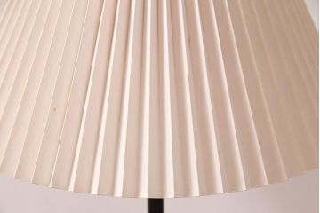 ヴィンテージ家具　デンマーク　シンプルなデザインで取り入れやすいフロアスタンド(スタンド照明、スタンドライト、ビンテージ)(R-050394)