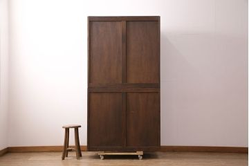 中古　軽井沢彫　衣装盆付き　菖蒲の彫刻が美しい和箪笥(衣装タンス、チェスト、着物箪笥、収納箪笥、整理箪笥)(R-050398)