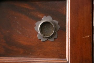 和製アンティーク　上手物!堂々とした存在感を放つ、珍しい五尺サイズの水屋箪笥・上段(サイドボード、収納棚、戸棚、重ね箪笥)(R-050404)