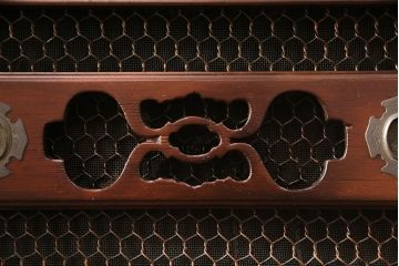 和製アンティーク　上手物!堂々とした存在感を放つ、珍しい五尺サイズの水屋箪笥・上段(サイドボード、収納棚、戸棚、重ね箪笥)(R-050404)