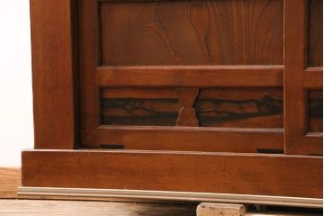 和製アンティーク　上手物!堂々とした存在感を放つ、珍しい五尺サイズの水屋箪笥・下段(サイドボード、収納棚、戸棚、重ね箪笥)(R-050405)