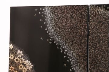 中古　美品　民芸家具　木曽塗り　3種の花の図柄が空間を彩る衝立(つい立て、パーテーション)(R-050410)