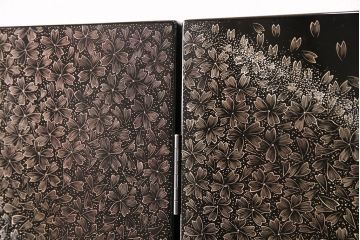 中古　美品　民芸家具　木曽塗り　3種の花の図柄が空間を彩る衝立(つい立て、パーテーション)(R-050410)