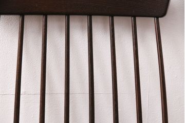 中古　美品　松本民芸家具　こだわりのインテリアにおすすめ!総ケヤキ材製のコムバックアームチェア(板座チェア、椅子、ダイニングチェア)(R-050411)