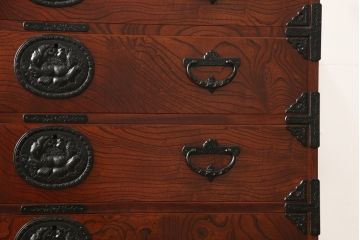 中古　伝統民芸家具　岩谷堂箪笥　衣装箪笥(整理箪笥、チェスト、引き出し)(R-050413)