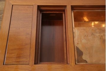 中古　民芸家具　カリン材　分解式の大振り関西火鉢(囲炉裏、座卓、テーブル、花梨材)(R-050415)