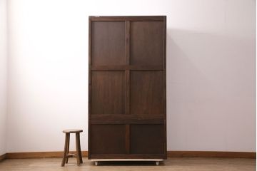中古　軽井沢彫　菖蒲の彫刻が美しいワードローブ(洋服タンス、和箪笥)(R-050417)