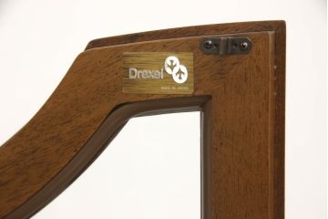 中古　DREXEL HERITAGE(ドレクセルヘリテイジ) キュリオケース(飾り棚、ガラスショーケース、キャビネット、陳列棚)(定価約62万円)(R-050418)