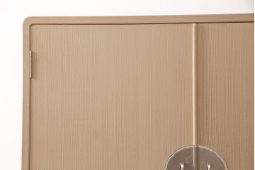 中古　伝統工芸　淡い色味の引手が上品さを引き立てる高級な加茂総桐箪笥(総桐たんす、和タンス、衣装箪笥、柾目、胴厚)(定価約90万円)(R-050420)