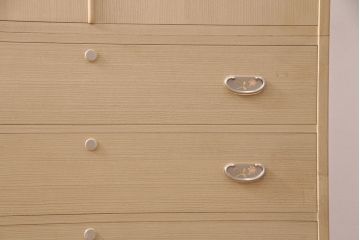 中古　伝統工芸　淡い色味の引手が上品さを引き立てる高級な加茂総桐箪笥(総桐たんす、和タンス、衣装箪笥、柾目、胴厚)(定価約90万円)(R-050420)