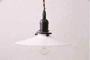 アンティーク照明　レトロな空間を演出するシンプルな吊り下げ照明2個セット(ペンダントライト、天井照明、電笠、平笠シェード)(R-050425)