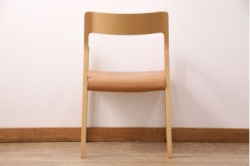 中古　arflex(アルフレックス)　RINN(リン)シリーズ　レザーグレード1　流れるような細身のラインが美しいオーク材製アームチェア(定価約9万円)(椅子、ダイニングチェア)(R-050428)