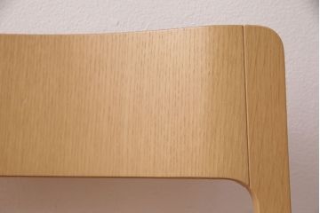 中古　arflex(アルフレックス)　RINN(リン)シリーズ　レザーグレード1　流れるような細身のラインが美しいオーク材製アームチェア(定価約9万円)(椅子、ダイニングチェア)(R-050429)