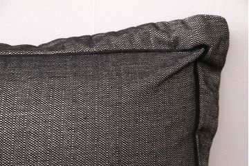 中古　ligne roset(リーン・ロゼ)　ゆったりとした雰囲気づくりにぴったりのCALIN(カラン)ソファ(リーンロゼ、2人掛け)(R-050431)