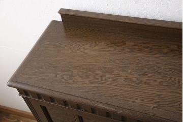 和製ヴィンテージ　神戸洋家具　クラシカルな雰囲気漂うキャビネット(サイドボード、ブックケース、収納棚、ビンテージ)(R-050433)