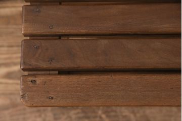 和製アンティーク　素朴な佇まいがどこか懐かしい!レトロな木製チェア(椅子、板座チェア、スクールチェア)(R-050435)