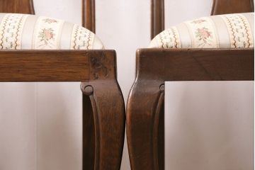 イギリスアンティーク　オーク材　細かな彫刻が気品を漂わせるチェア5脚セット(ダイニングチェア、椅子、バラ売り可能)(R-050447)