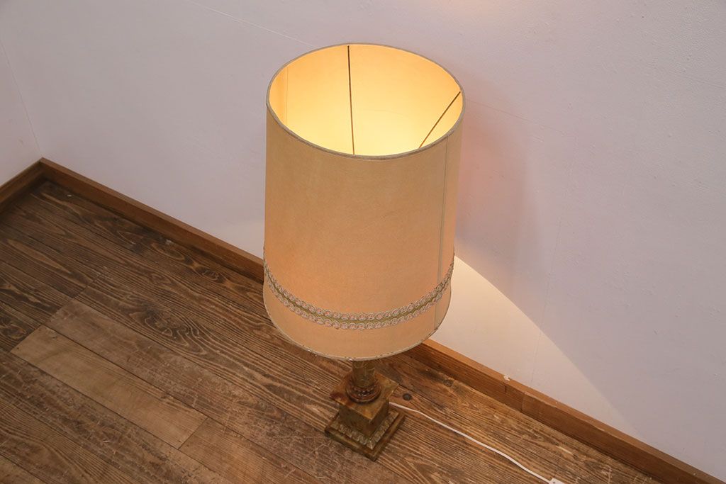 中古　イタリア製　genuine alabaster(ジェニュインアラバスター)　高級品!手彫りの大理石が魅惑的なフロアスタンド照明(テーブルスタンド)(R-050450)