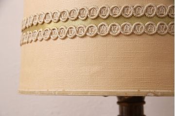 中古　イタリア製　genuine alabaster(ジェニュインアラバスター)　高級品!手彫りの大理石が魅惑的なフロアスタンド照明(テーブルスタンド)(R-050450)