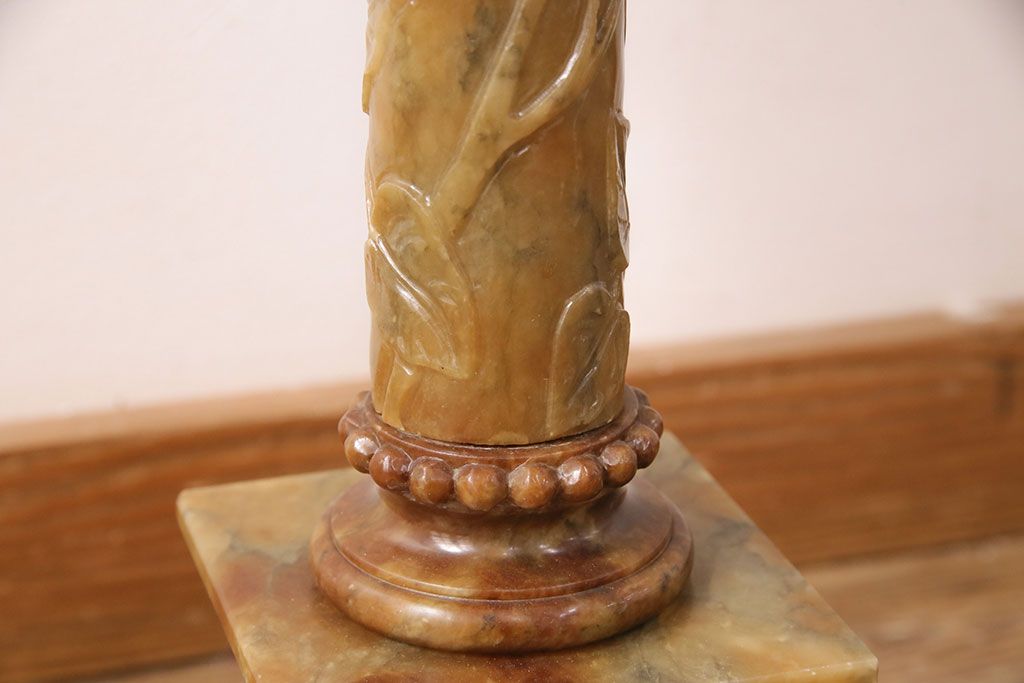 中古　イタリア製　genuine alabaster(ジェニュインアラバスター)　高級品!手彫りの大理石が魅惑的なフロアスタンド照明(テーブルスタンド)(R-050450)