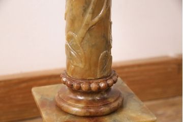 中古　イタリア製　genuine alabaster(ジェニュインアラバスター)　高級品!手彫りの大理石が魅惑的なフロアスタンド照明(テーブルスタンド)(R-050450)