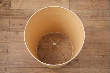 中古　イタリア製　genuine alabaster(ジェニュインアラバスター)　高級品!手彫りの大理石が魅惑的なフロアスタンド照明(テーブルスタンド)(R-050450)