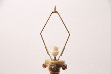 中古　イタリア製　genuine alabaster(ジェニュインアラバスター)　高級品!手彫りの大理石が魅惑的なフロアスタンド照明(テーブルスタンド)(R-050450)