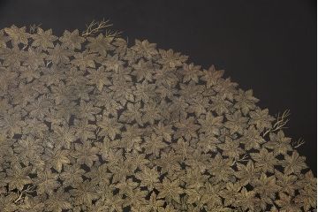 中古　美品　民芸家具　木曽塗り　2パターン楽しめる付属の脚付き!もみじの図が和の風情を漂わせる座卓(ローテーブル)(R-050453)