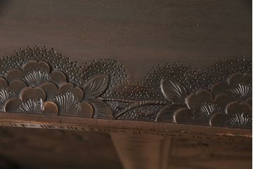 和製ヴィンテージ　軽井沢彫り　桜の彫り込みが美しい下駄箱(キャビネット、収納棚、ビンテージ)(R-050455)
