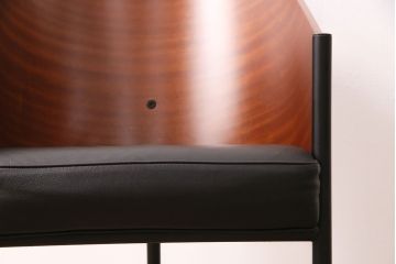 中古　イタリア製　フィリップ・スタルク　yamagiwa(ヤマギワ)取り扱い品　洗練されたデザインがお洒落なコステスチェア(イス・椅子)(R-050459)