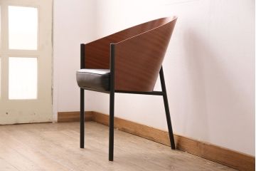 中古　イタリア製　フィリップ・スタルク　yamagiwa(ヤマギワ)取り扱い品　洗練されたデザインがお洒落なコステスチェア(イス・椅子)(R-050459)